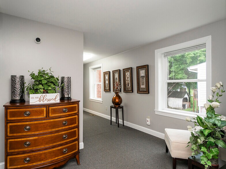 More Photos Of 4108 S NC Hwy 62, Burlington Office For Lease