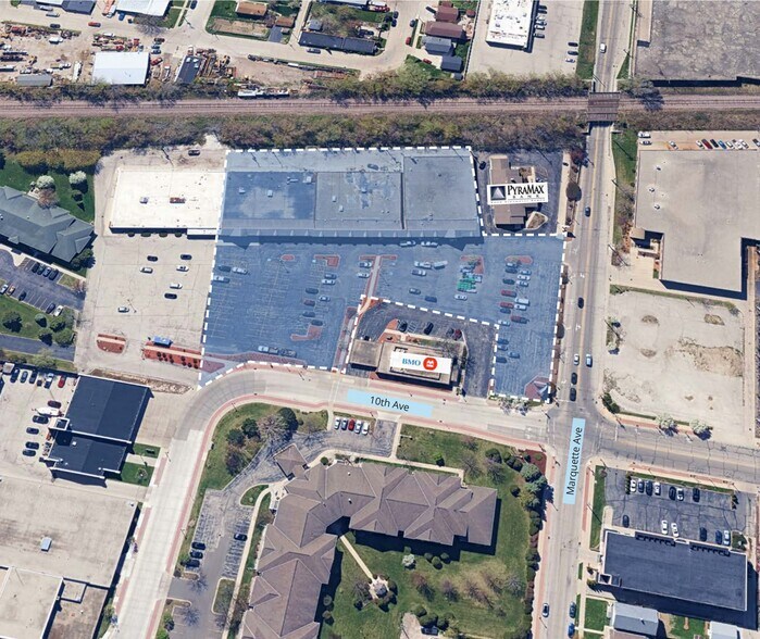 More Photos Of 2410 10th Ave, South Milwaukee General Retail For Sale