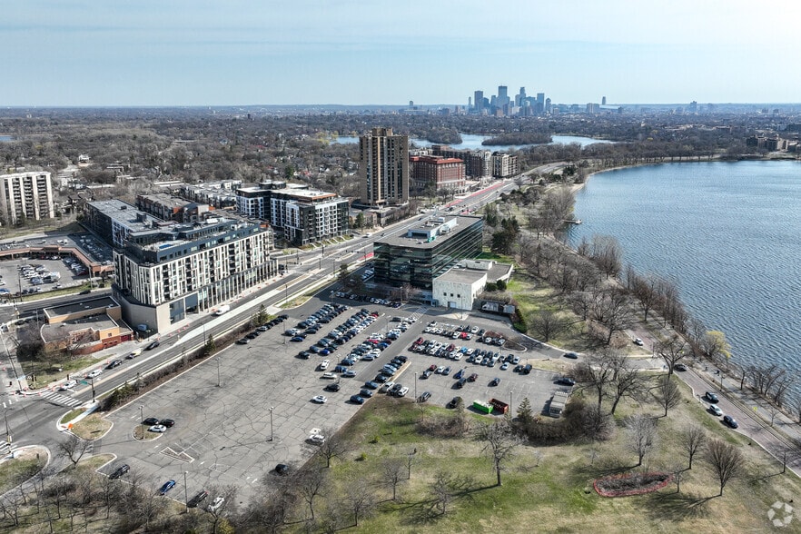 More Photos Of 3033 Excelsior Blvd, Minneapolis Medical For Lease