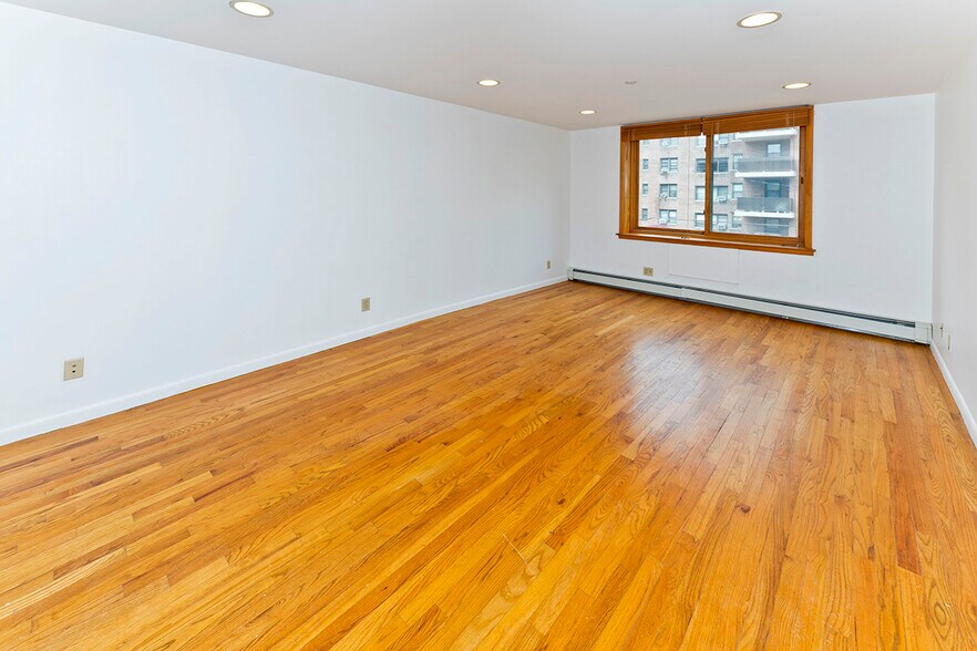 More Photos Of 3614 Johnson Ave, Bronx Apartments For Sale
