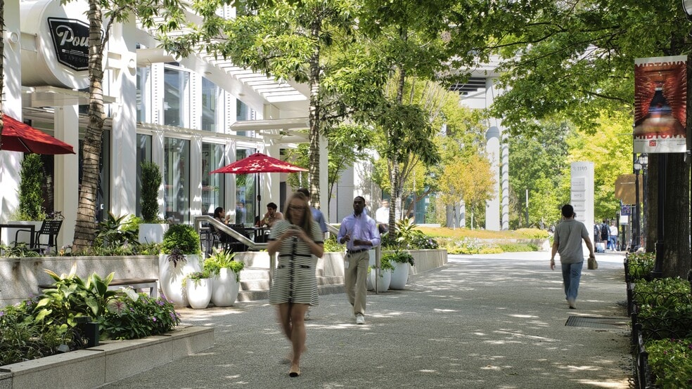 More Photos Of 1100 Peachtree St NE, Atlanta Office For Lease