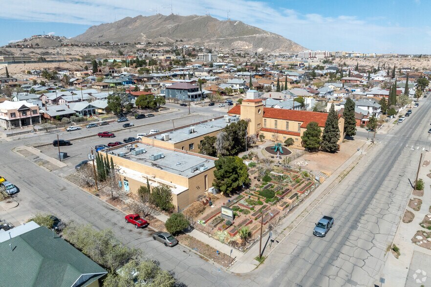 More Photos Of 901 Arizona Ave, El Paso Schools For Sale