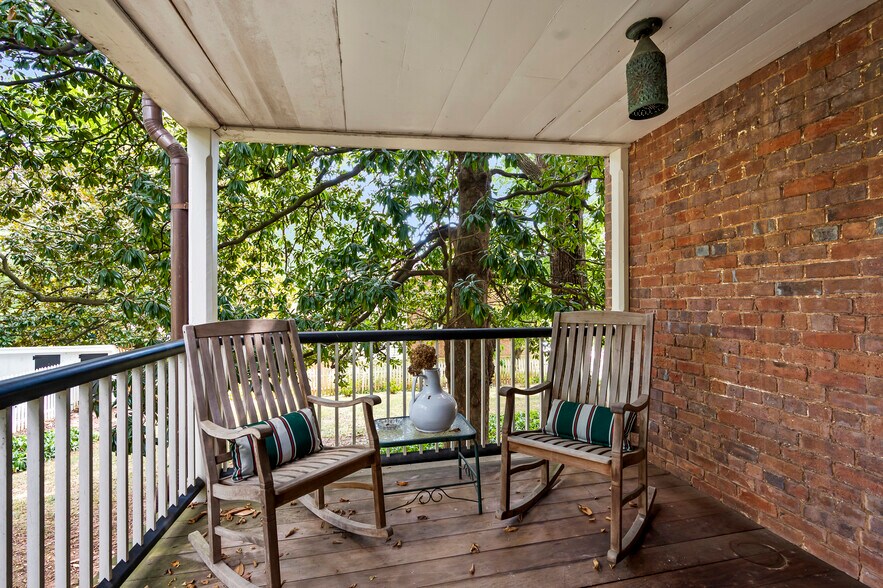 More Photos Of 803 S Main St, Winston-Salem Hospitality For Sale