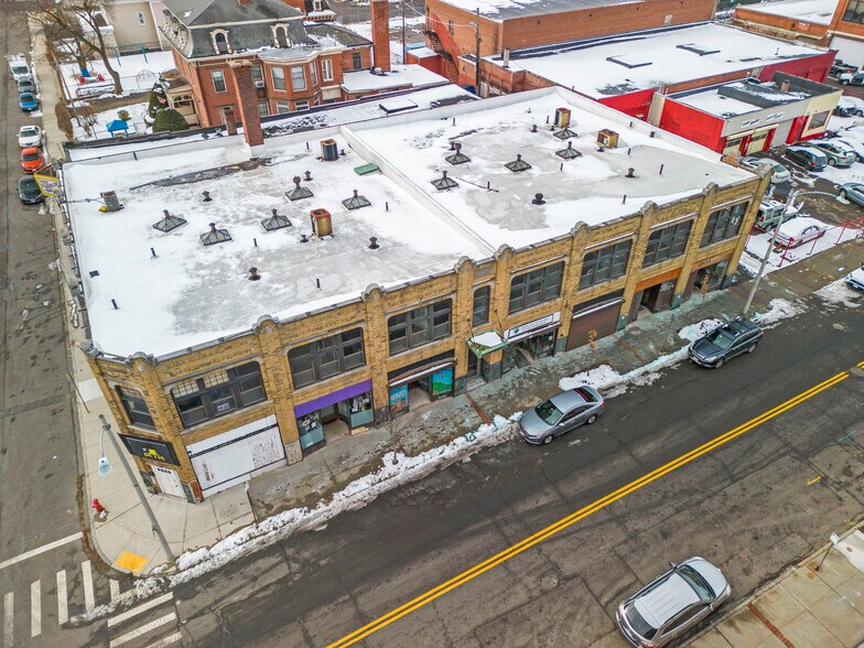 More Photos Of 98 Suffolk St, Holyoke Storefront Retail Office For Lease