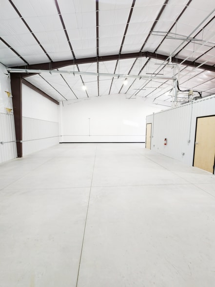More Photos Of 5957 Chandler Rd, Hutto Unknown For Lease