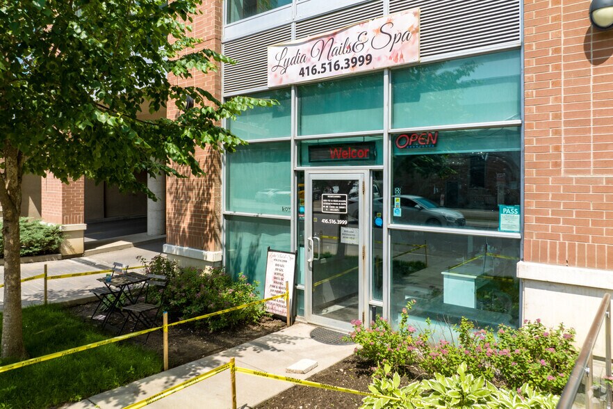 More Photos Of 50 Lynn Williams St, Toronto Apartments For Lease