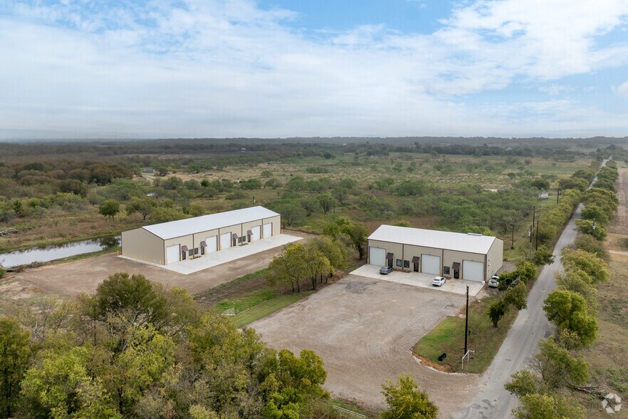 More Photos Of 545 Reed Ln, Gunter Unknown For Lease