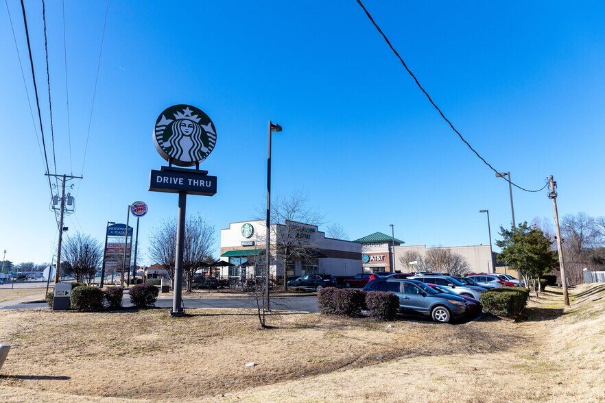 More Photos Of 2090 John Harden Rd, Jacksonville Fast Food For Lease