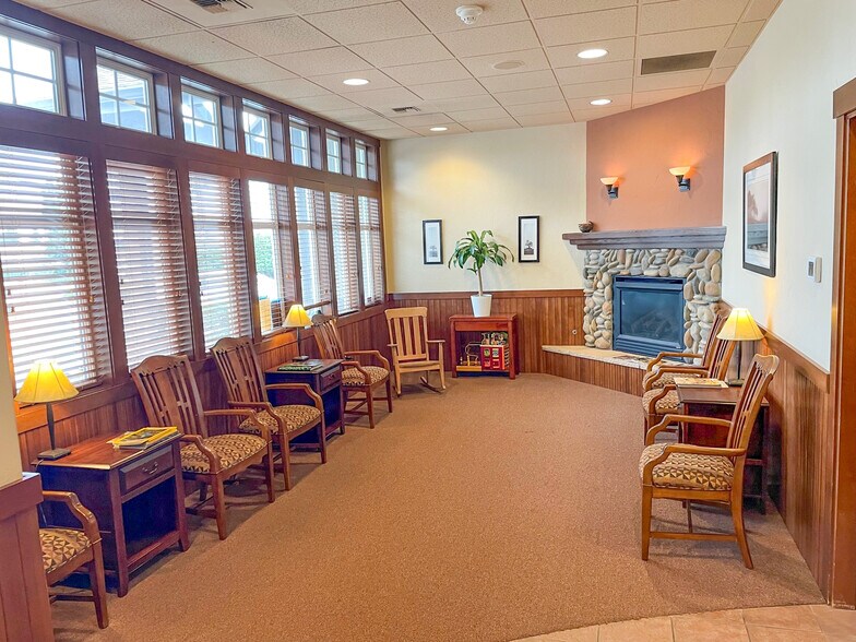 More Photos Of 218-220 S 38th St, Tacoma Medical For Sale