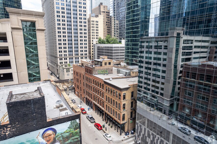 More Photos Of 175 N Franklin St, Chicago Loft Creative Space For Lease