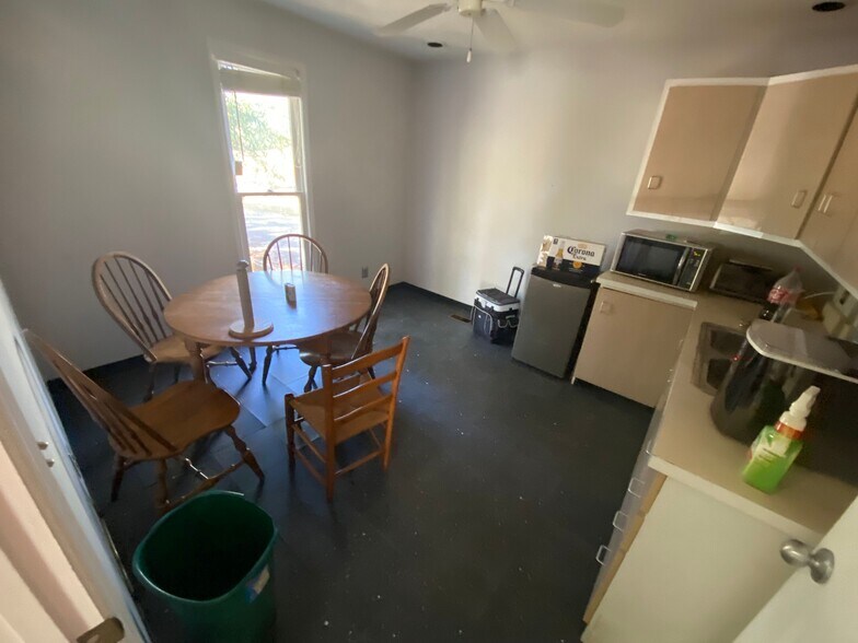 More Photos Of 2161 Pendley Rd, Cumming Industrial For Sale