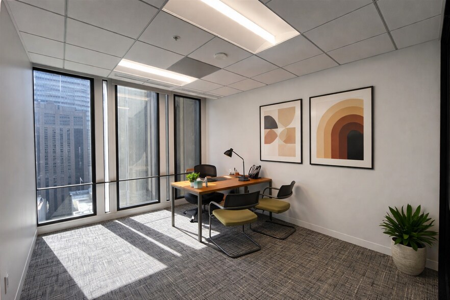 More Photos Of One Embarcadero Ctr, San Francisco Coworking Space