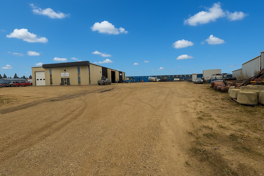 More Photos Of 1203 8th St, Nisku Warehouse For Sale