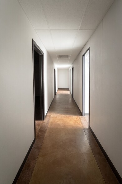 More Photos Of 1116 S 129th East Ave, Tulsa Warehouse For Sale