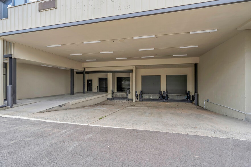 More Photos Of 2355 Lewis Ave, Rockville Light Distribution For Lease