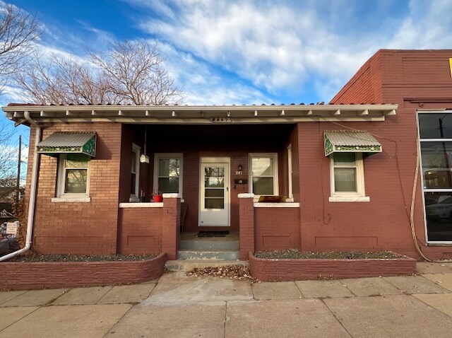 More Photos Of 1700 W 40th Ave, Denver Storefront For Sale