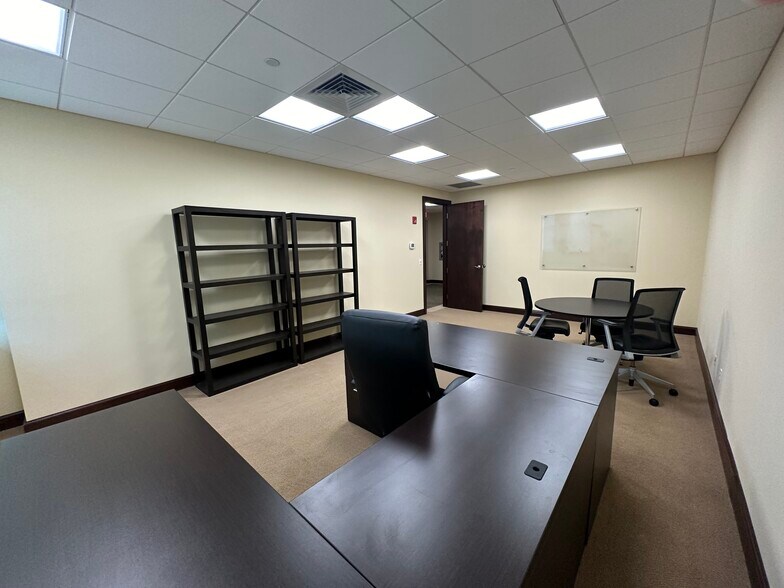 More Photos Of 8230 210th St S, Boca Raton Office For Lease