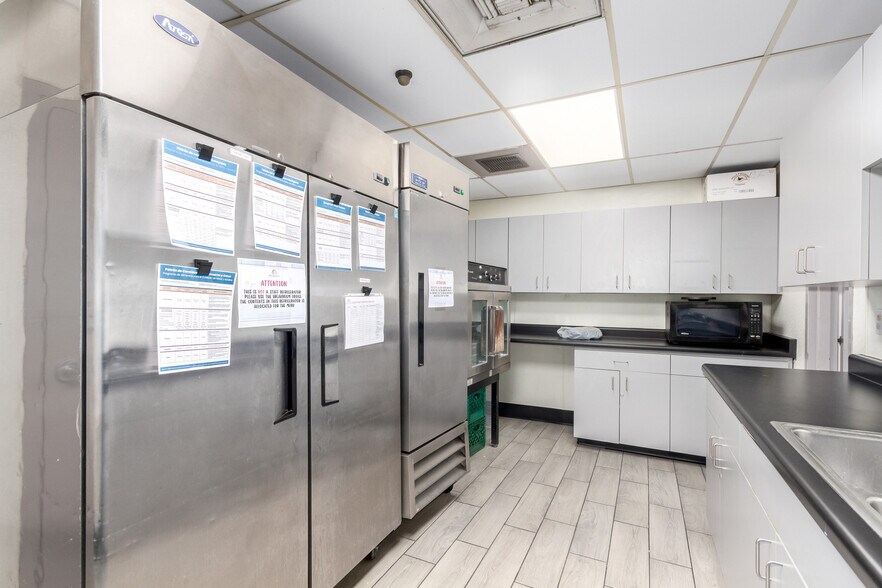 More Photos Of 1236 S Stapley Dr, Mesa Daycare Center For Sale