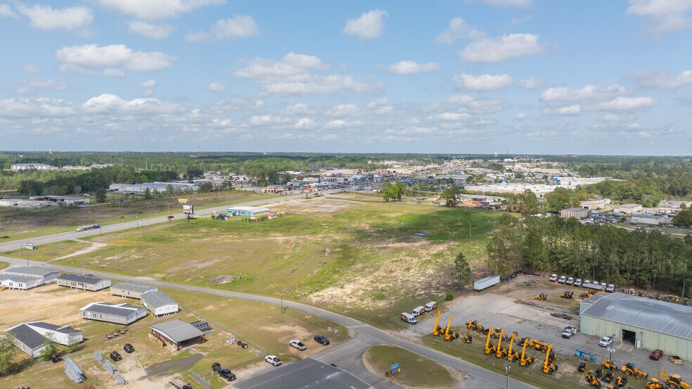 More Photos Of 2706 Marshall Dr, Tifton Land For Sale