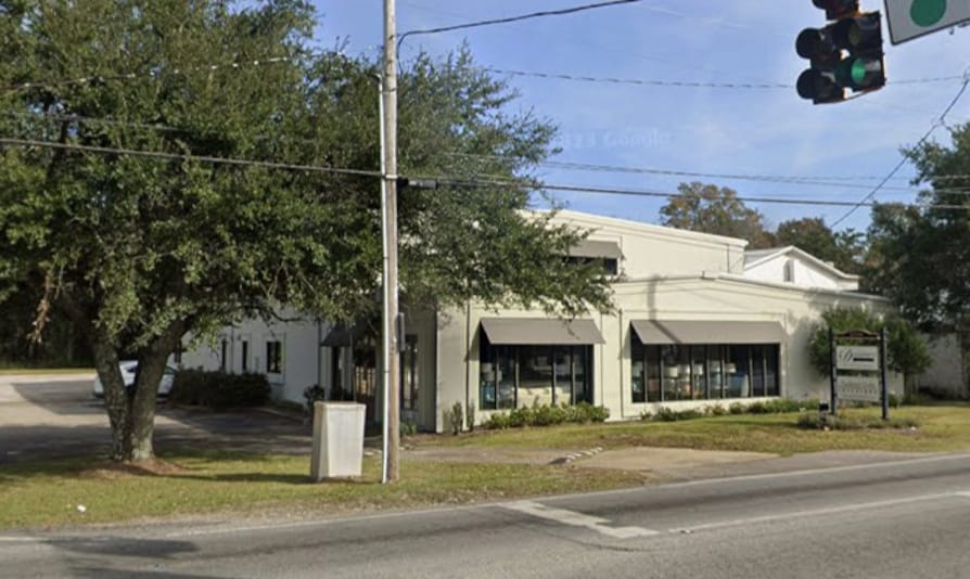 Primary Photo Of 2966 Old Shell Rd, Mobile Freestanding For Lease