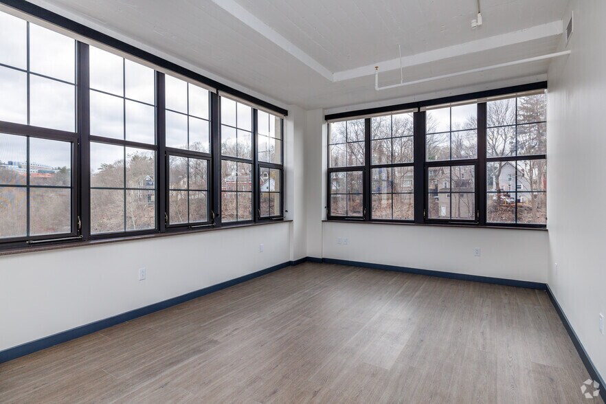 More Photos Of 401 E State St, Ithaca Apartments For Lease
