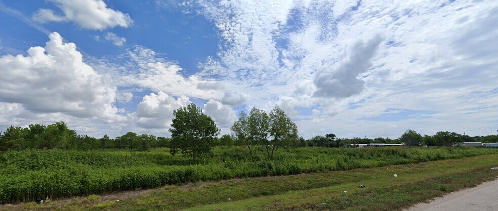 More Photos Of 0 Highway 6, Rosharon Land For Sale