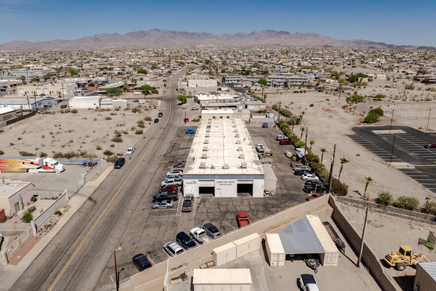 More Photos Of 1950 Commander Dr, Lake Havasu City General Retail For Sale