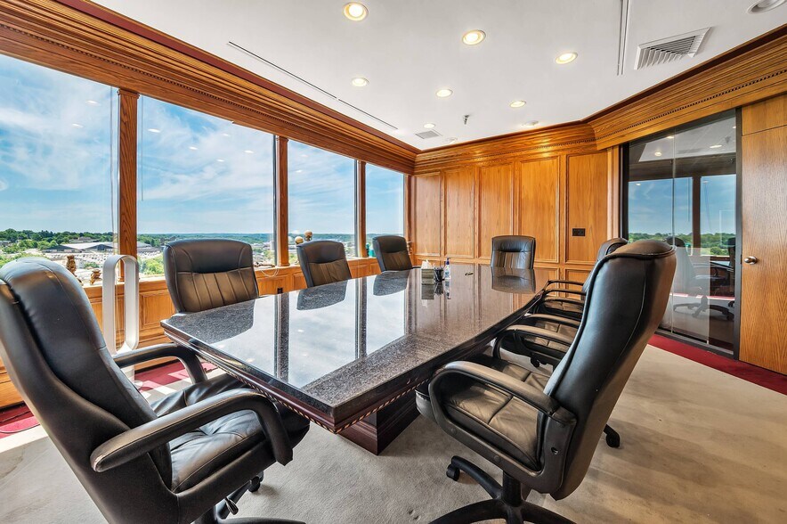 More Photos Of 3824 Northern Pike, Monroeville Medical For Sale