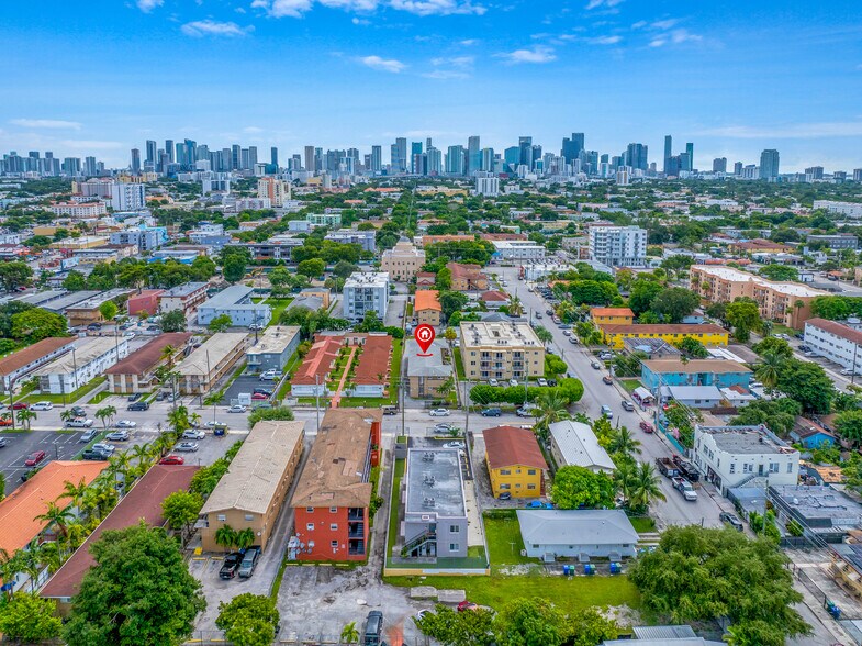 More Photos Of 225 SW 18th Ave, Miami Multifamily For Sale