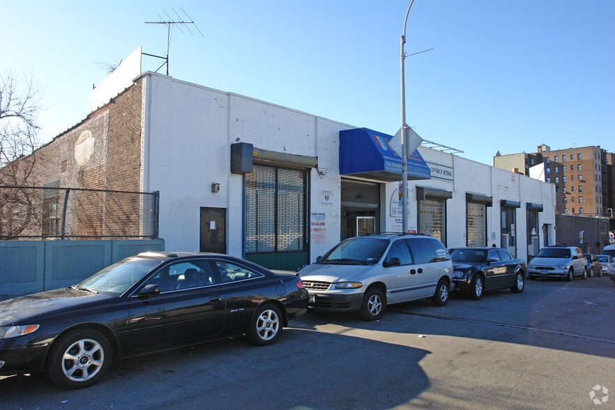 More Photos Of 5622 Broadway, Bronx Freestanding For Lease