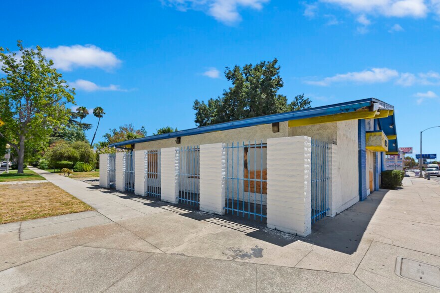 More Photos Of 1192 Garey Ave, Pomona General Retail For Sale
