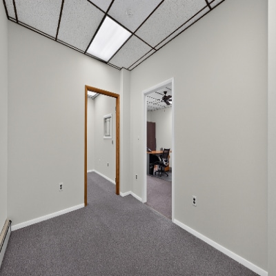 More Photos Of 521 Valley Brook Ave, Lyndhurst Office For Sale