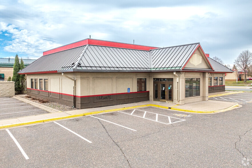 More Photos Of 3565 NW Northdale Blvd, Minneapolis Restaurant For Sale