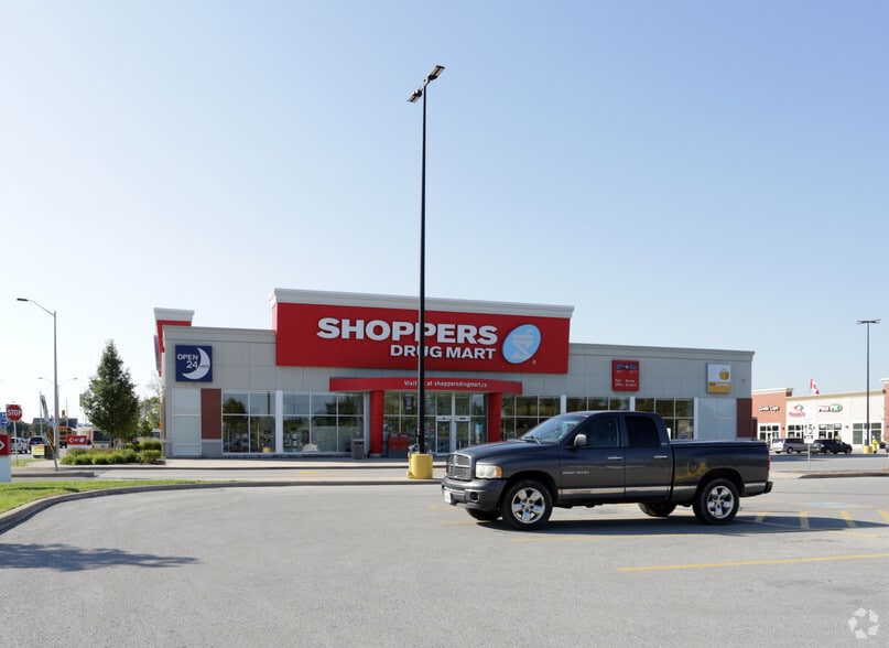 More Photos Of 275 4th Ave, St Catharines Unknown For Lease