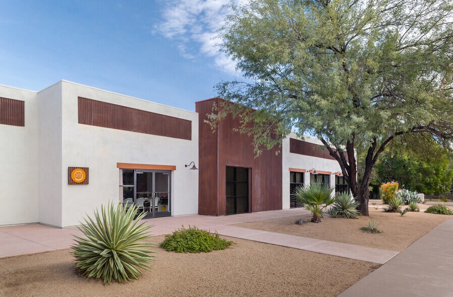 More Photos Of 1018 W Roosevelt St, Phoenix Loft Creative Space For Lease