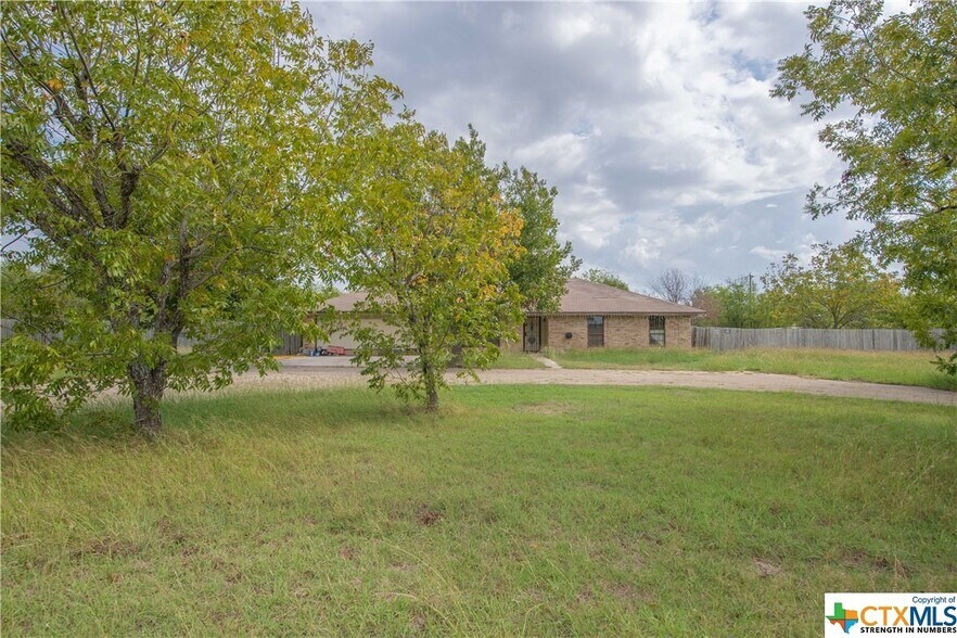More Photos Of 4806 Clear Creek Rd, Killeen Office For Sale