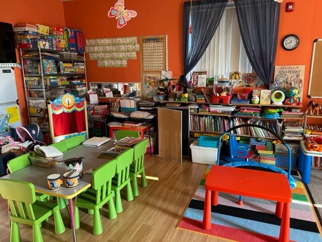 More Photos Of 5801 N Northwest Hwy, Chicago Apartments For Sale