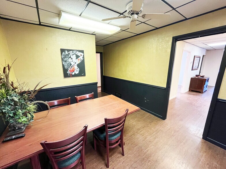 More Photos Of 127 S Broad St, Guthrie Office For Sale
