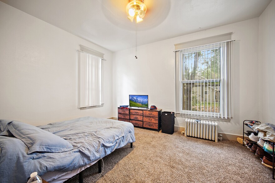 More Photos Of 1518 N Wahsatch Ave, Colorado Springs Apartments For Sale