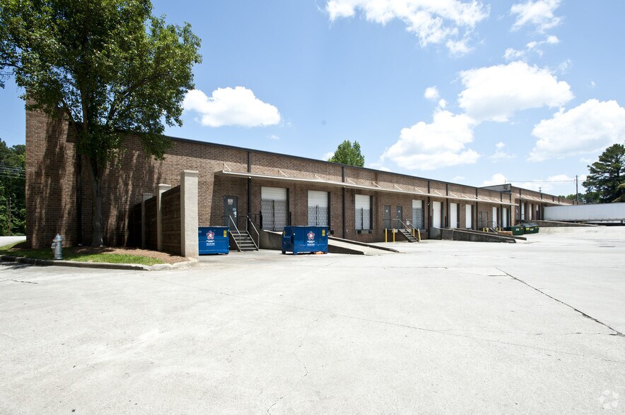 More Photos Of 1097-1121 Cobb Pky S, Marietta Warehouse For Lease