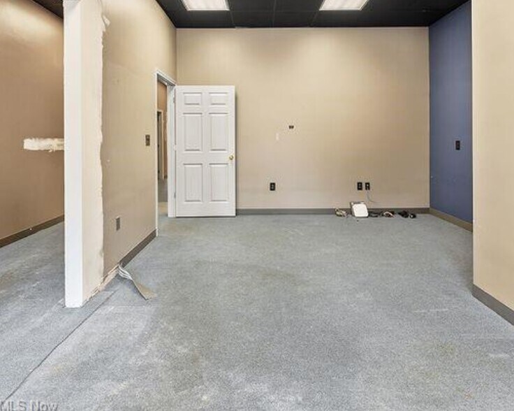 More Photos Of 201 Reed St, Spencer Light Manufacturing For Sale