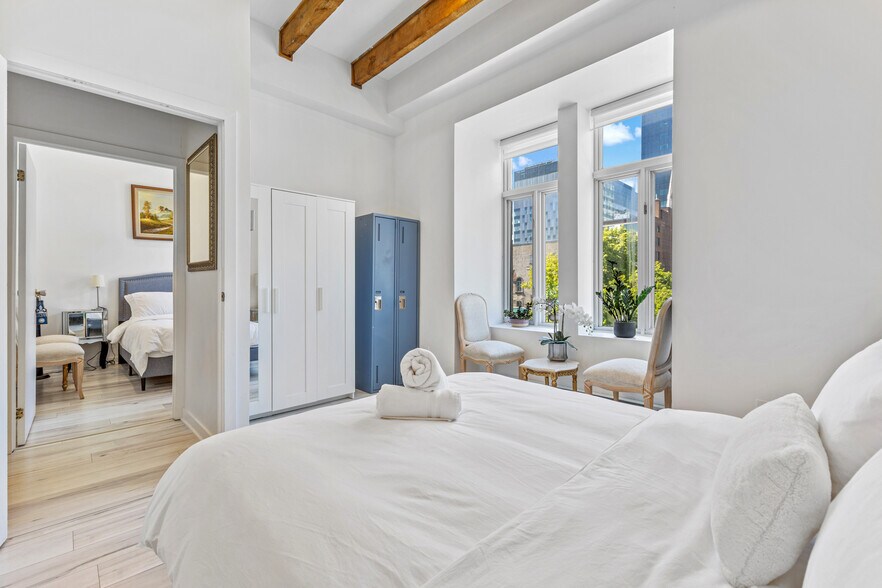 More Photos Of 1023 Rue Berri, Montréal Apartments For Sale