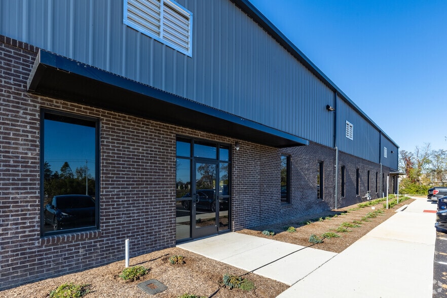 More Photos Of 815 Aviation Ln, Gallatin Unknown For Lease