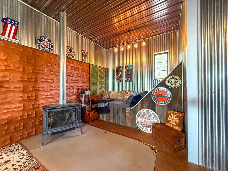 More Photos Of 13080 US 422, Kittanning Storefront Retail Residential For Sale