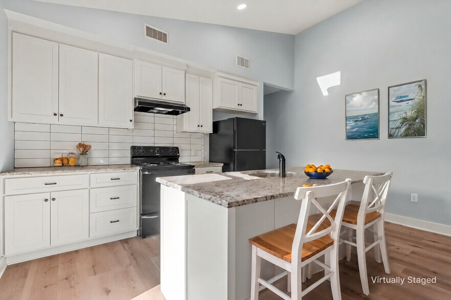 More Photos Of 711 4th St, Eddy Specialty For Sale