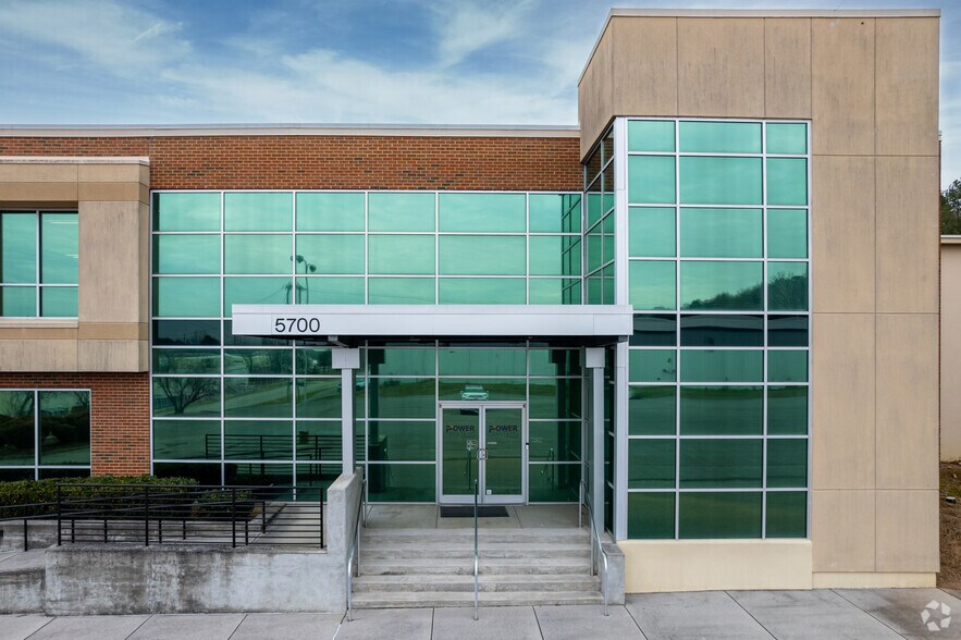 More Photos Of 5700 Casey Dr, Knoxville Distribution For Lease