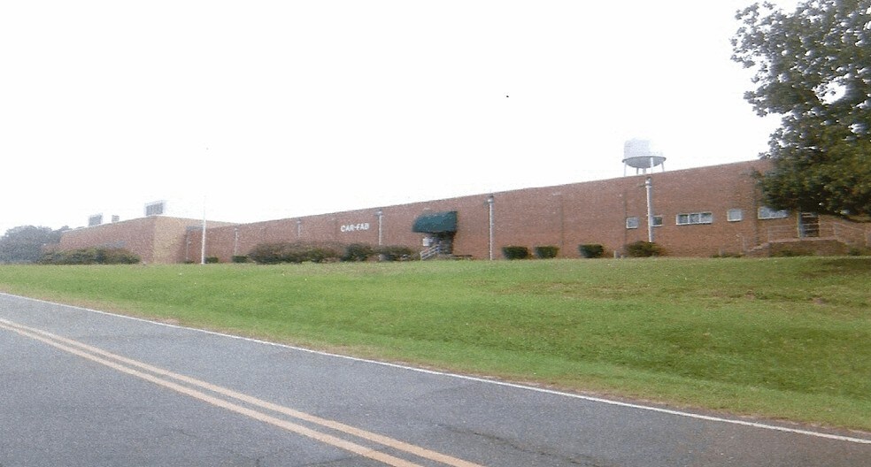 Primary Photo Of 261 Niagara-Carthage Rd, Carthage Warehouse For Lease