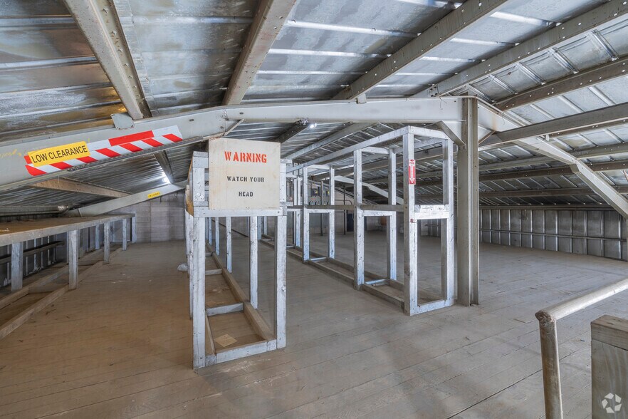 More Photos Of 2301 Napa Vallejo Hwy, Napa Manufacturing For Lease