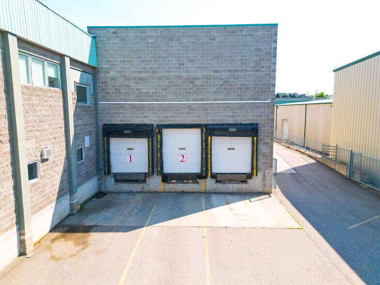 More Photos Of 1810 Kosmina Rd, Vernon Manufacturing For Sale