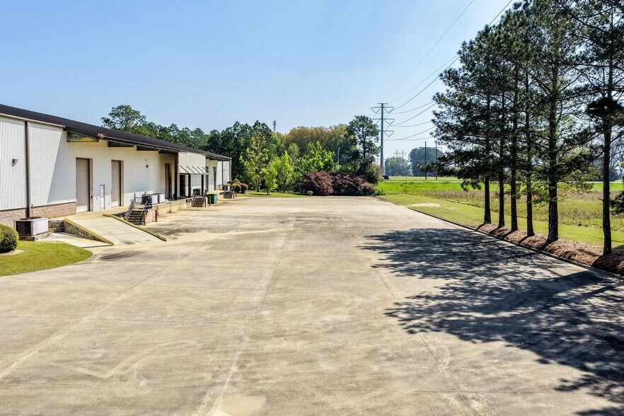 More Photos Of 1536 Dougherty Ave, Albany Industrial For Sale
